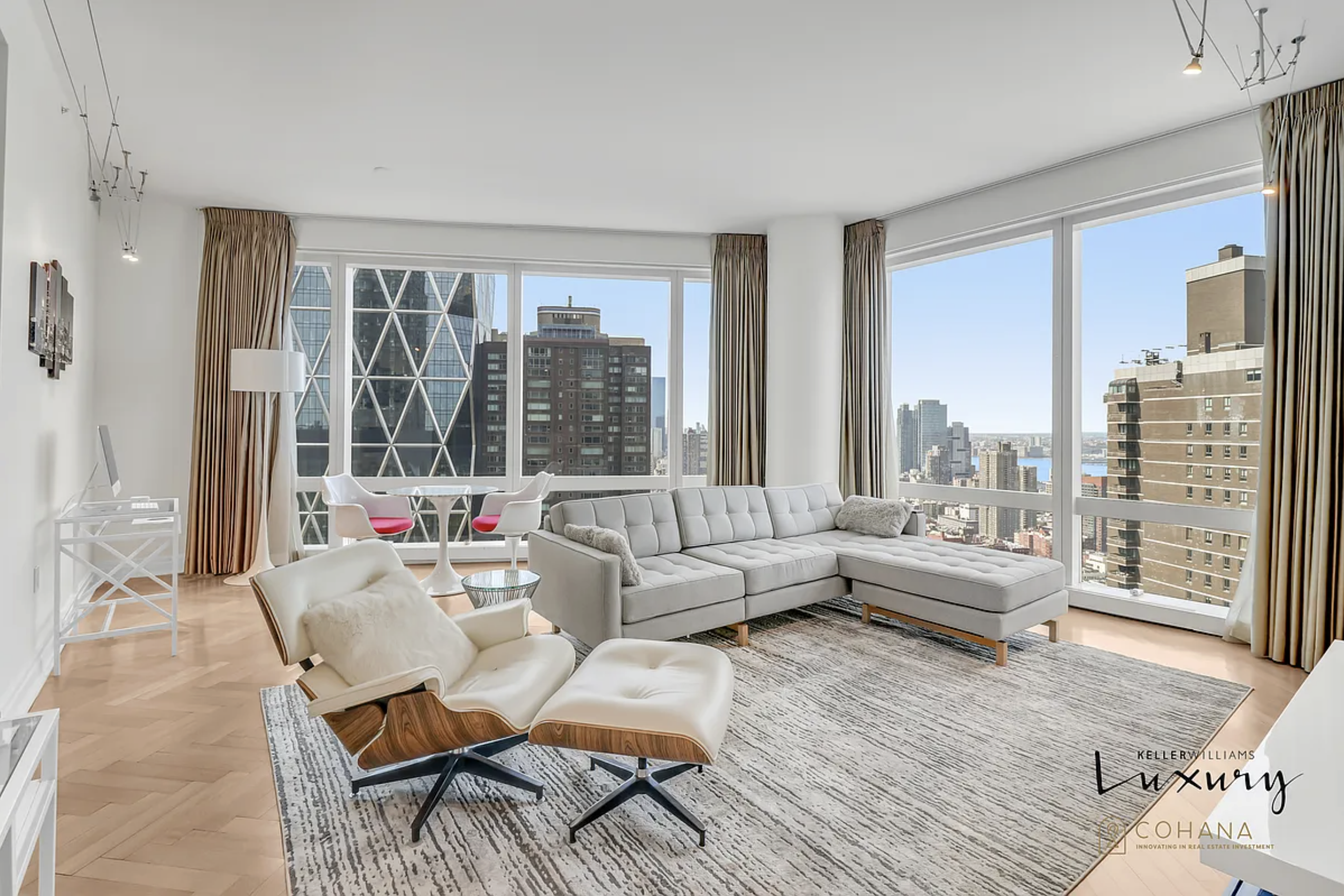 25 Columbus Circle #54E