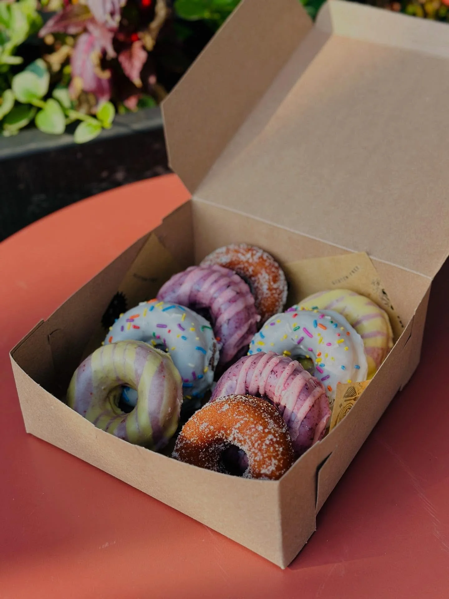 S A T U R D A Y  D O N U T S 

Happy weekend y&rsquo;all! Whether it was your first week back at school or you&rsquo;re gearing up for your first day, you deserve a little treat!

Plus! We&rsquo;ve still got blueberry donuts! We will have them until 