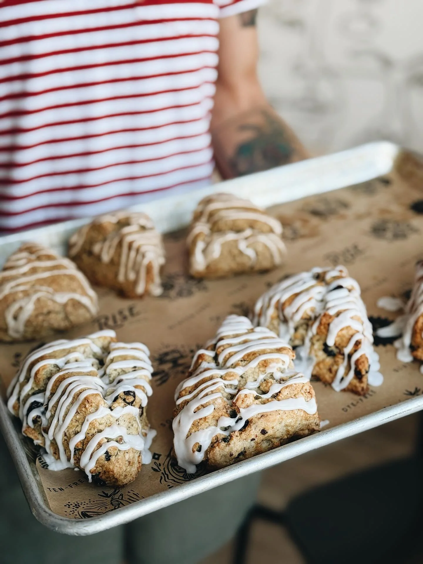 S C O N E S ✨

Today&rsquo;s flavors:
&bull; Peach cardamom
&bull; Cherry

Stop by for a scone on the patio on this gorgeous day!