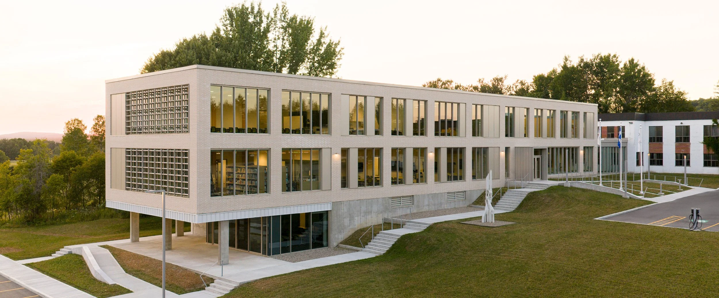 Main Scroll Images4.jpg