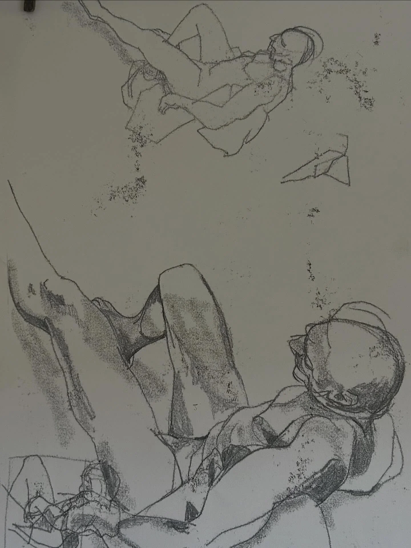 Another direct draw from last week- this angle was a real brain teaser!
#lifedrawingmeetsprintmaking #monoprinting #directdraw #caligosafewashreliefinks #printingoutsidethehomestudio