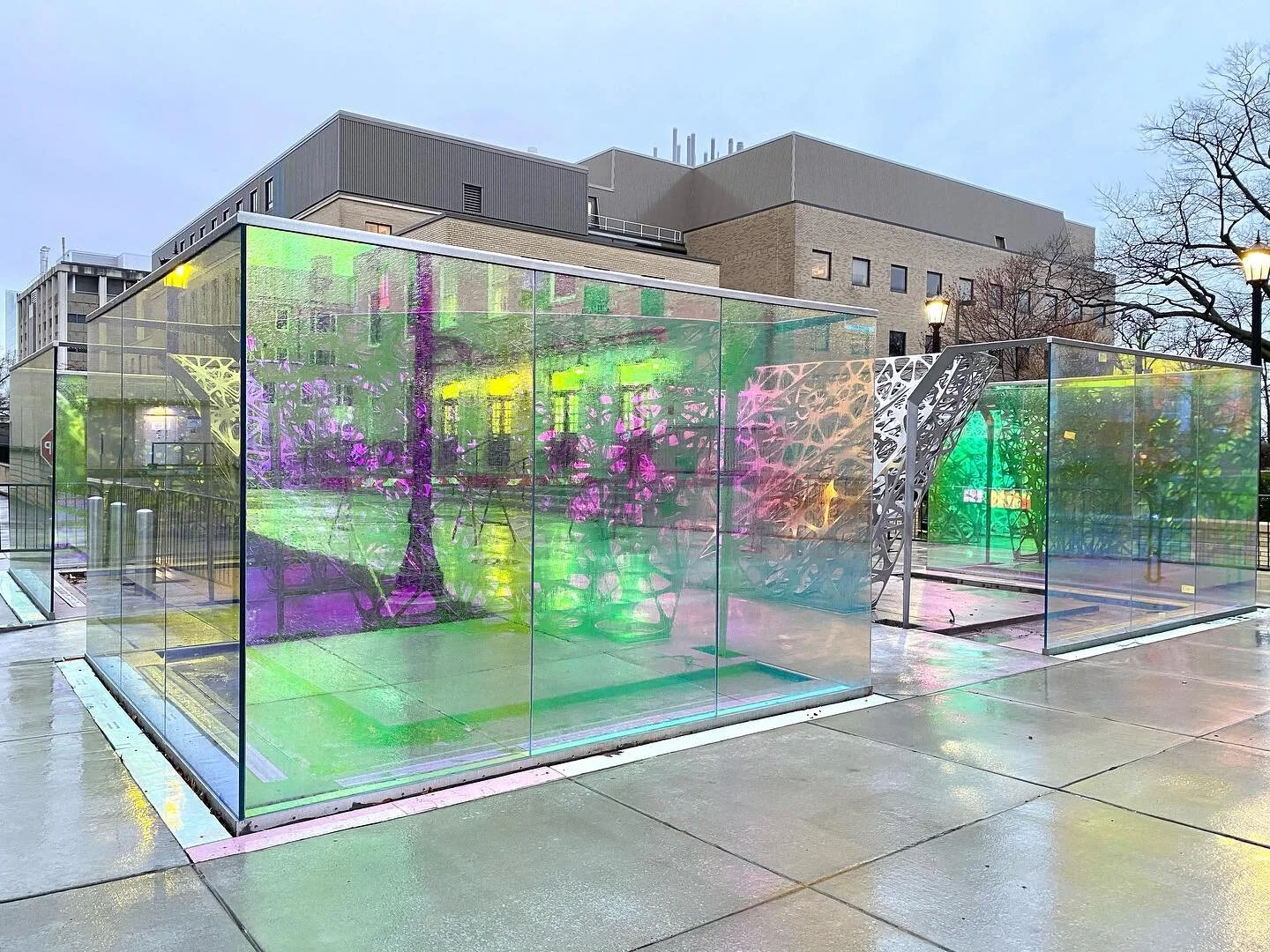PolyForm in the rain at evening twilight. Scaffolding supports are off! A permanent responsive pavilion structure by Jenny Sabin Studio commissioned by @cornellhumec in honor of amazing Prof. S. Kay Obendorf.
#yearsinthemaking #humancentereddesign #