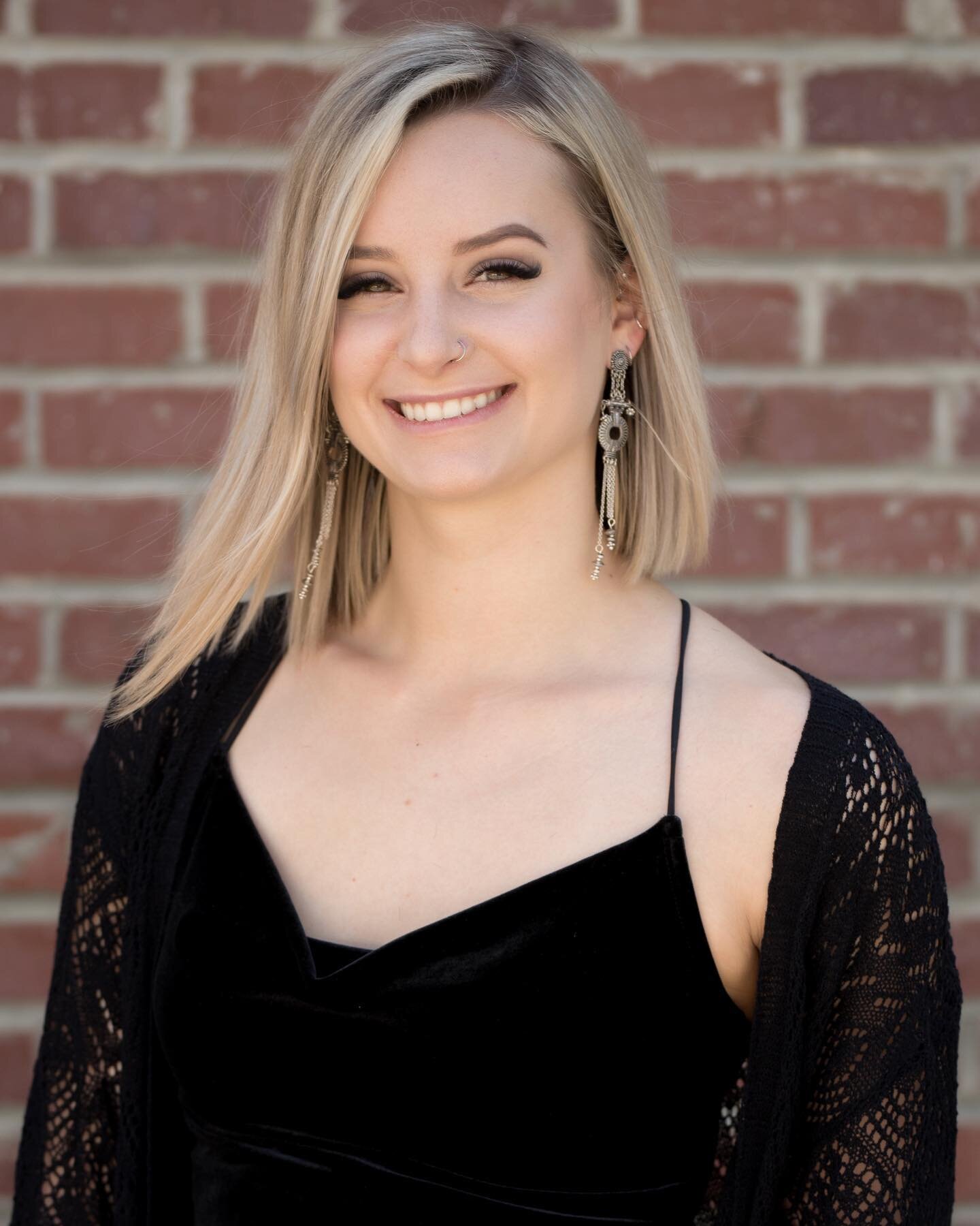 Meet our stylist Laura! 

Laura Nellis is a hairstylist and one of the original eyelash extension specialists at Drago &amp; Company. Laura graduated top of her class from Paul Mitchel the School Reno. She is a home grown stylist beginning her journe