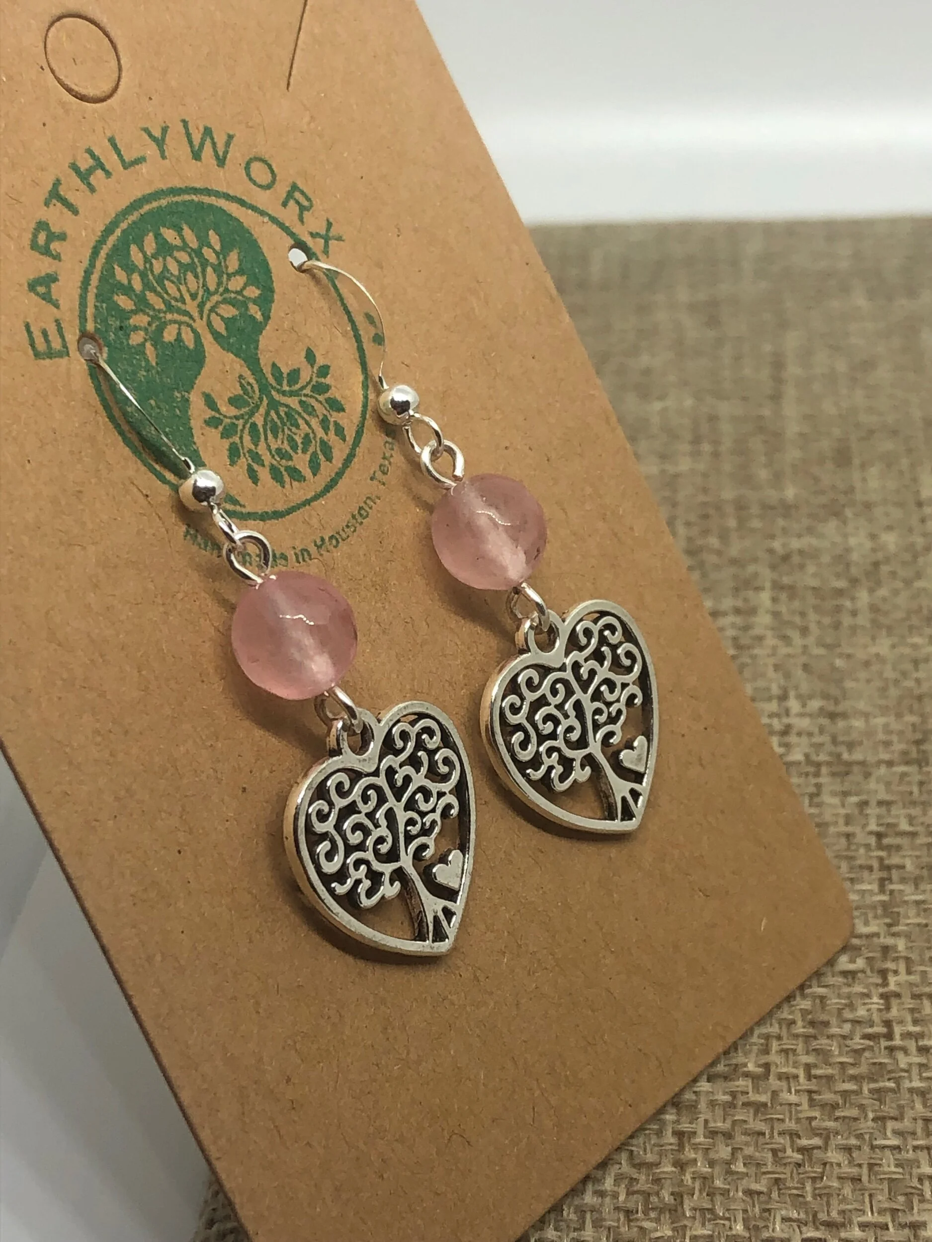 1D089898-41B7-465B-8E0C-35AAF0E713EE