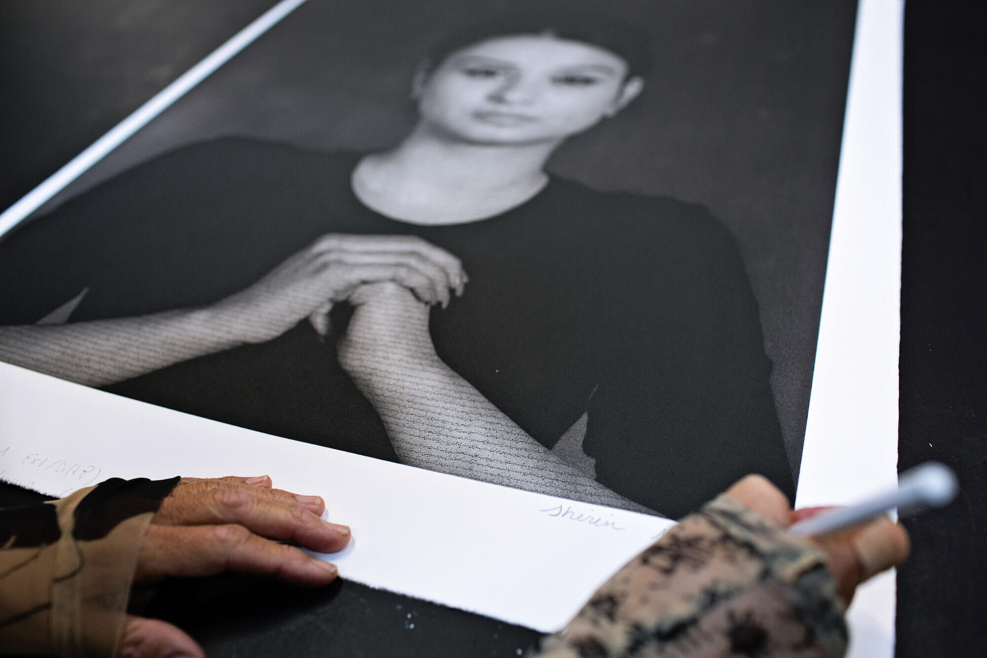 ART 19 - Artists - Shirin Neshat - Signature 03 - Photo by Kimberly M. Wang © Art 19 GmbHresized.jpg