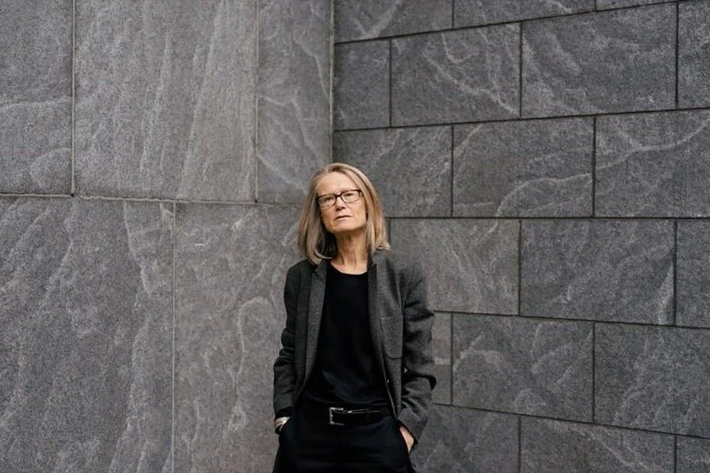 External | Slate: A Curator Explains Why You Need to See Art in Person