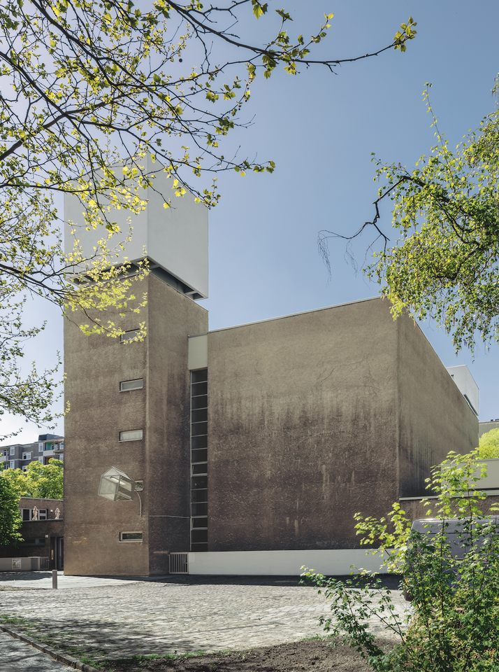 External | The Art Newspaper: Berlin dealer Johann König stages impromptu 'fair' to coincide with original Art Basel dates in June