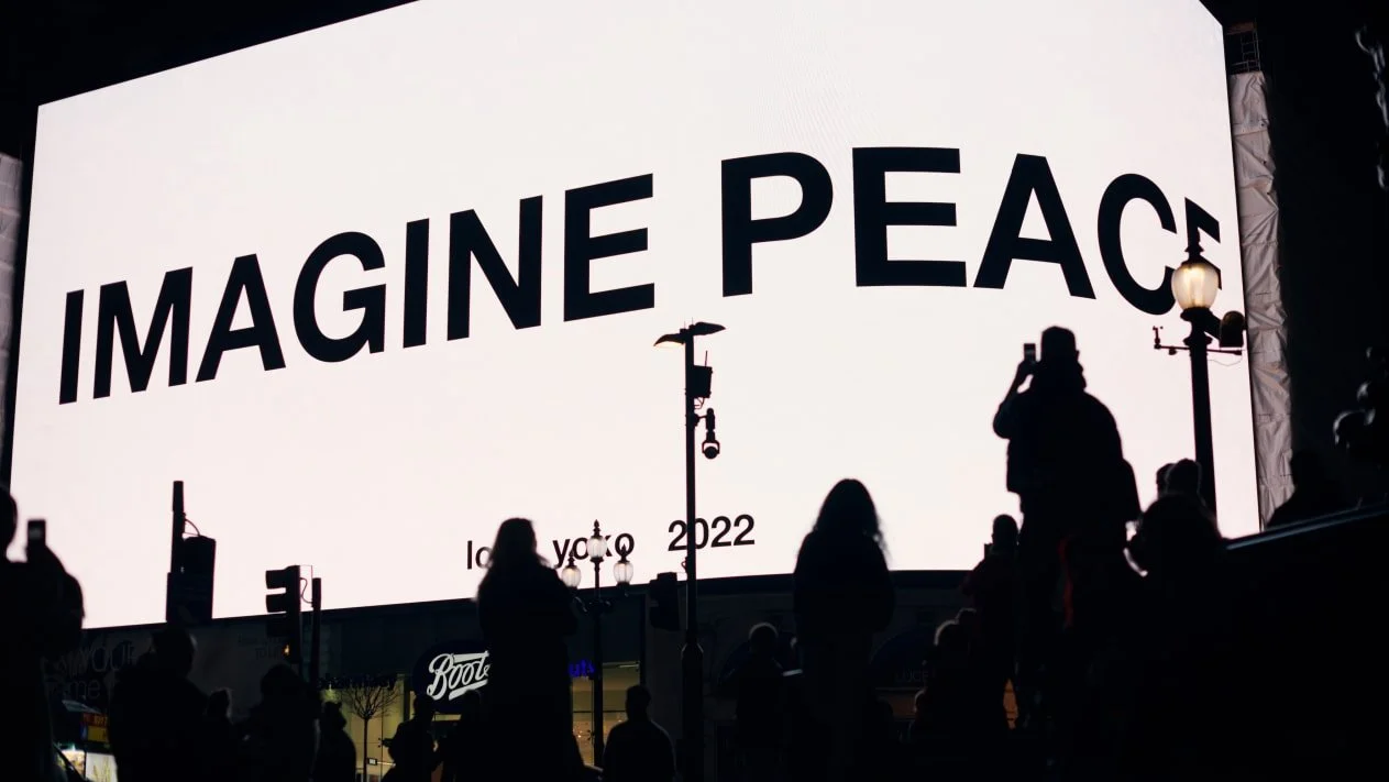 CNN Style : Yoko Ono broadcasts global message of peace every night for a month