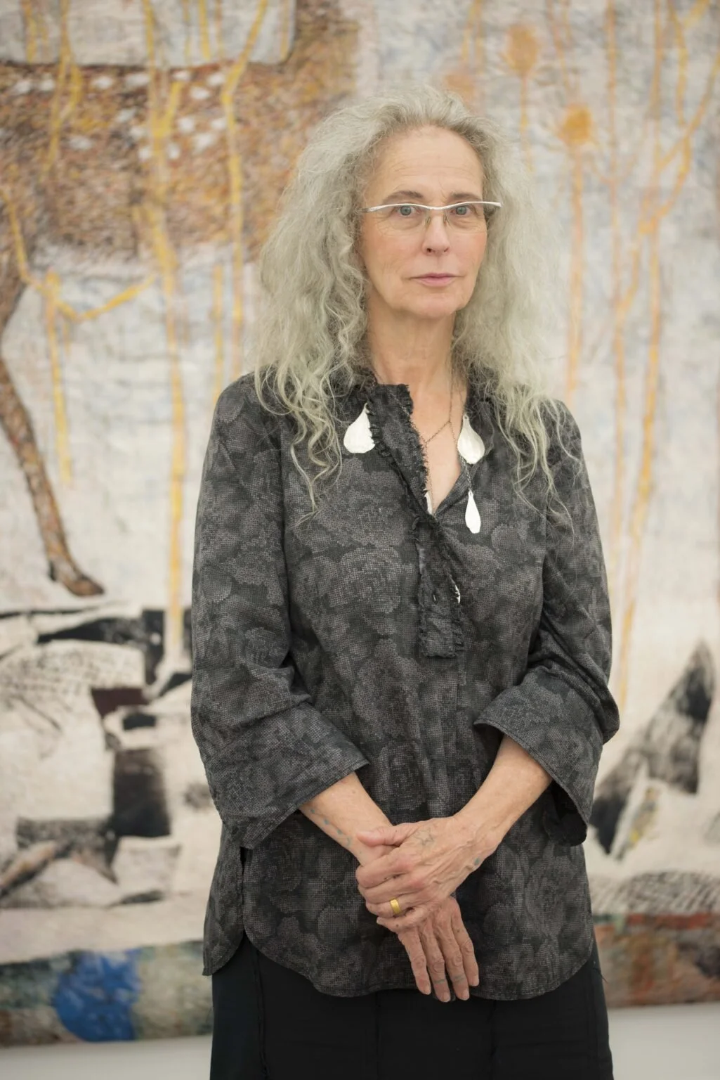 FAD Magazine : KIKI SMITH AT LORCAN O’NEILL, BETWEEN EARTH AND COSMO (by Irene Machetti)