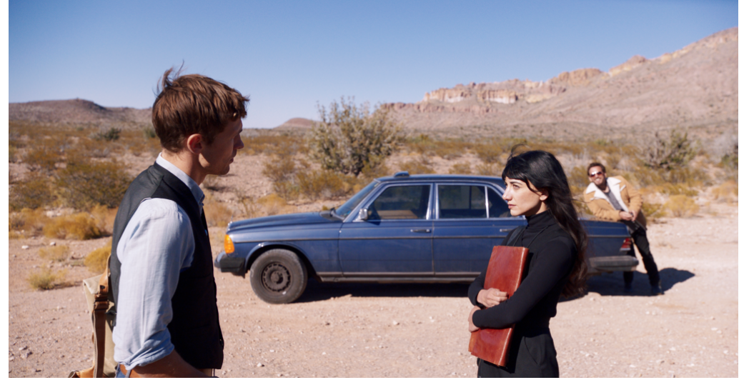 Deadline : Vertical Entertainment Acquires Tribeca-Bound Satire ‘Land Of Dreams’ Starring Sheila Vand, Matt Dillon &amp; Isabella Rossellini – Watch The Trailer (by Matt Grobar)