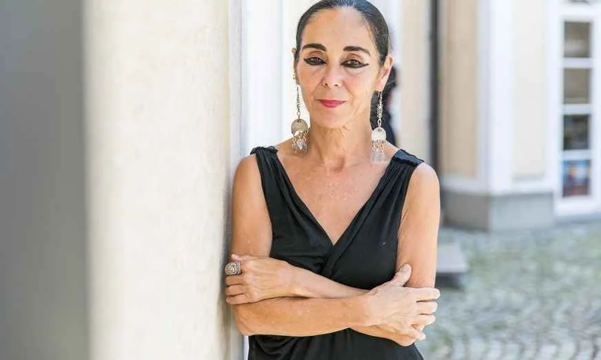 Die Presse : Künstlerin Shirin Neshat: „Ich bin eine langsam Reisende“ (by Almuth Spiegler)