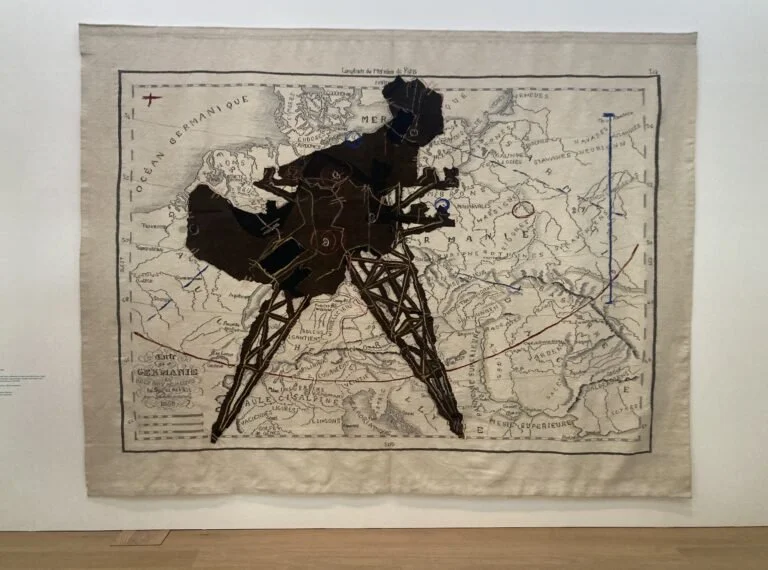 FAD : Review, Soft Power Das Minsk (by Camille Moreno)