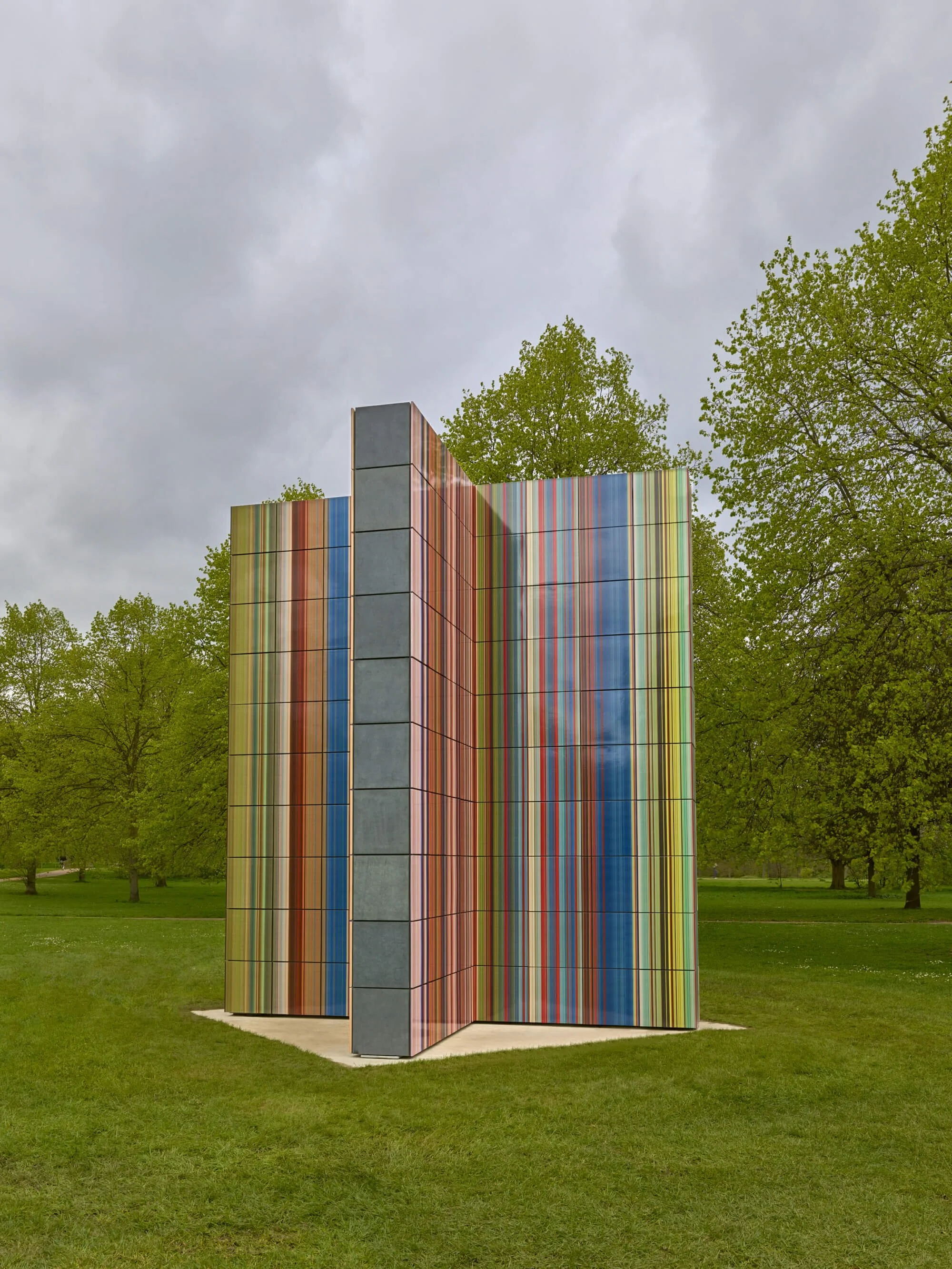 The Architect's Newspaper : STRIP-TOWER by Gerhard Richter debuts in Kensington Gardens at Serpentine South (by Daniel Roche)