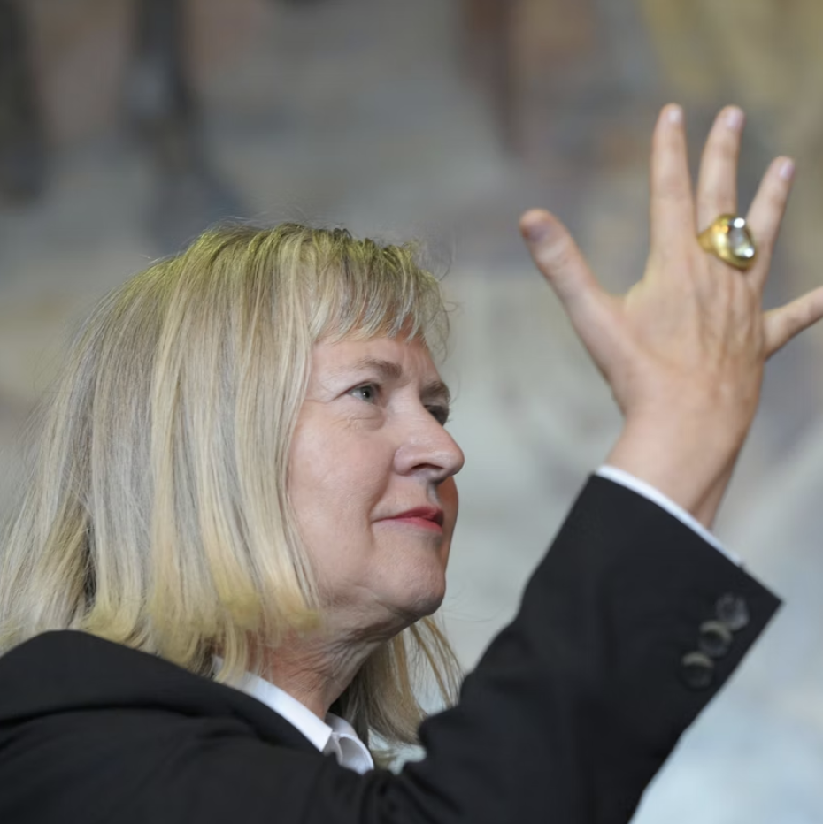 Ad Hoc News: Why Rosemarie Trockel Is the Quiet Power Player Every Young Collector Should Know