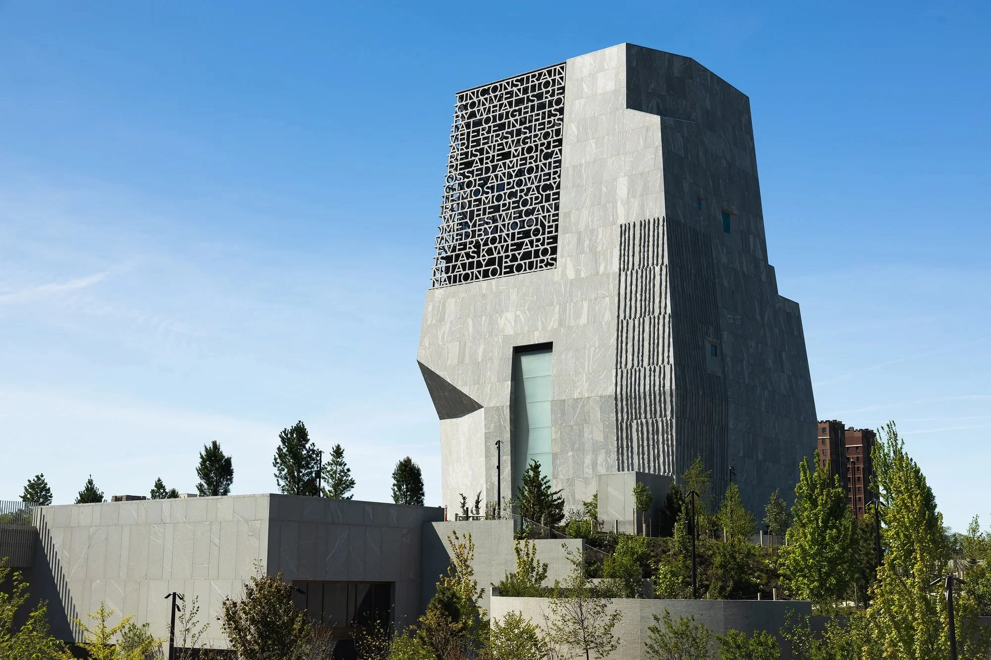 Pace Gallery: Maya Lin &amp; Kiki Smith. The Obama Presidential Center