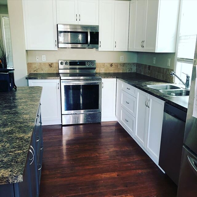 Had an incredible experience with @kmvancouver based out of Aldergrove for our cabinet refresh.  The process was so easy and they even got it done while we were out of town so we had a beautiful new kitchen to come home to.  The process was simple an