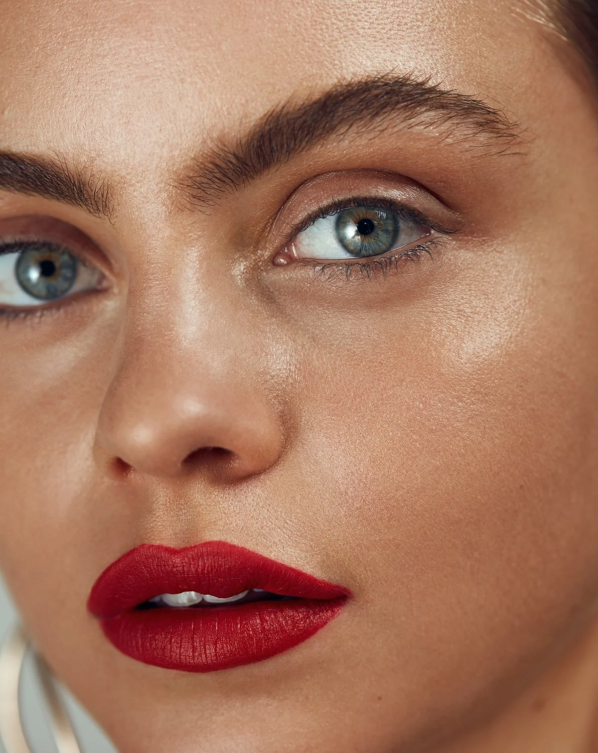 02 VOL Magazine - Red Lips 29583 small.jpg