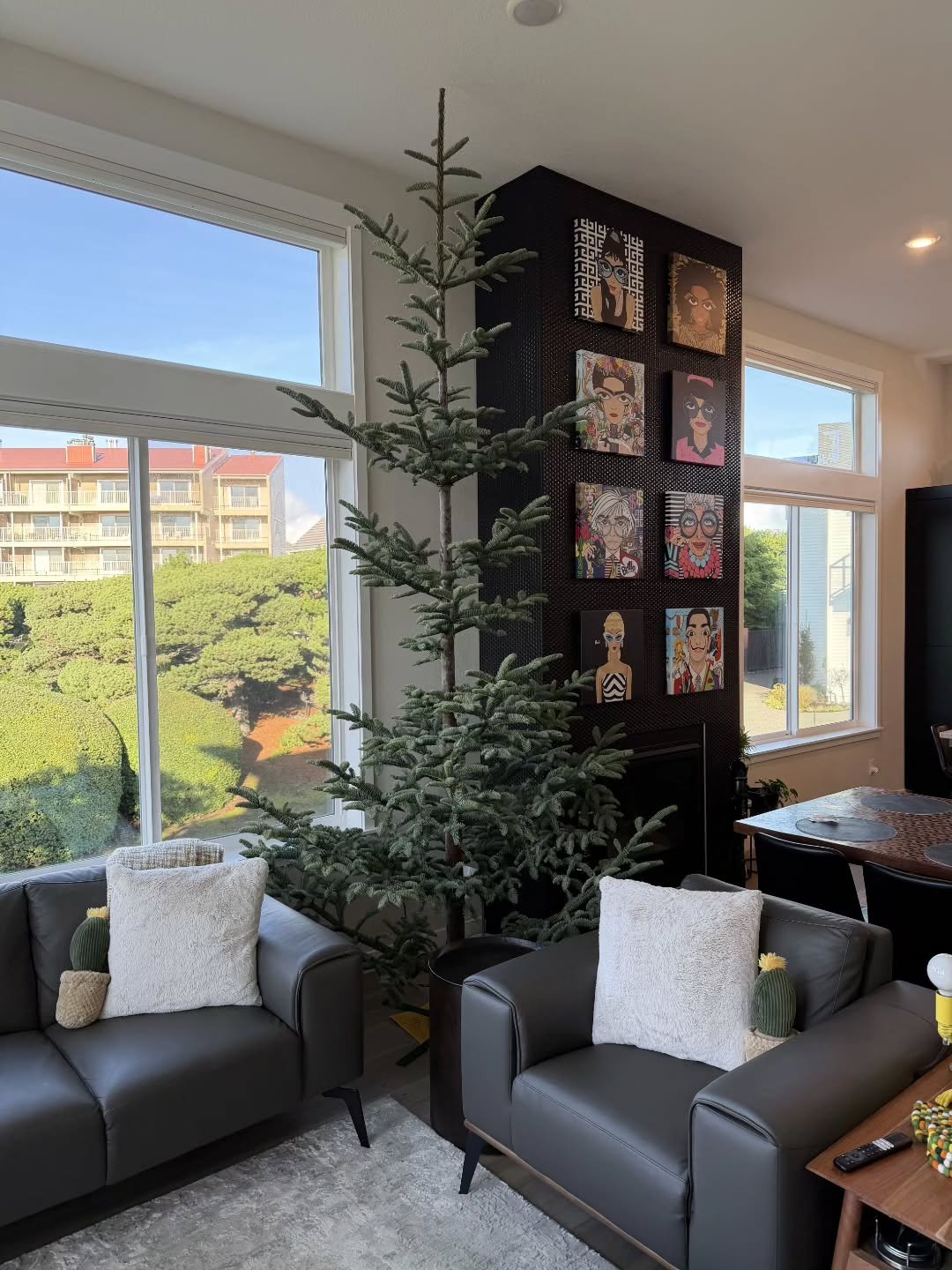 Headed in from the farm and a full day of cutting you the best trees ever, so good

See you Friday through Sunday 10 til 4 and both locations open and fully stocked with trees from all 3 farms. We a a flavor of tree for everyone 

Much love dad