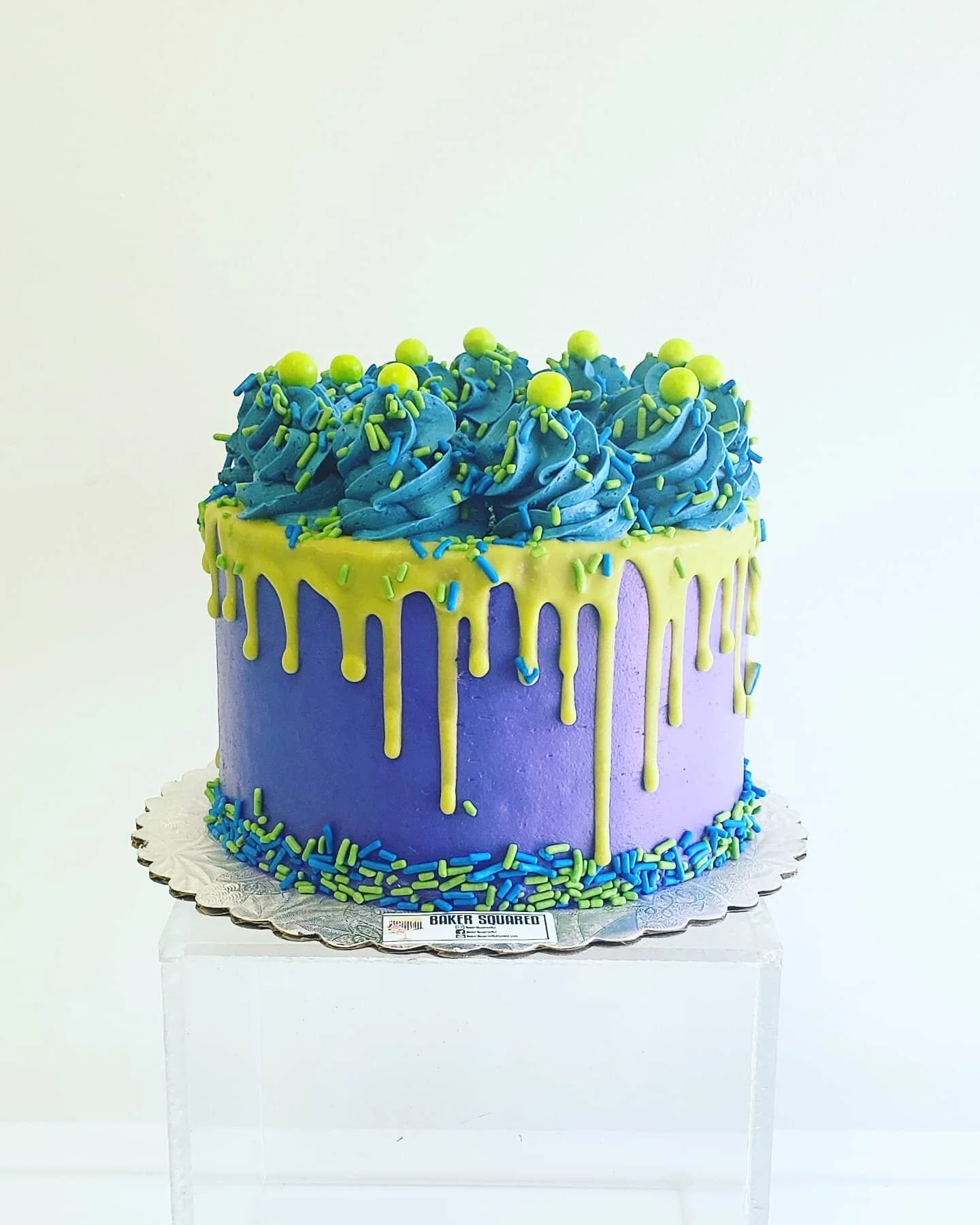DRIP CAKE