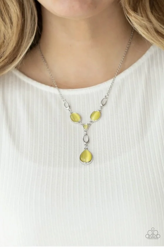 ritzy refinement yellow necklacd model CP.jpg