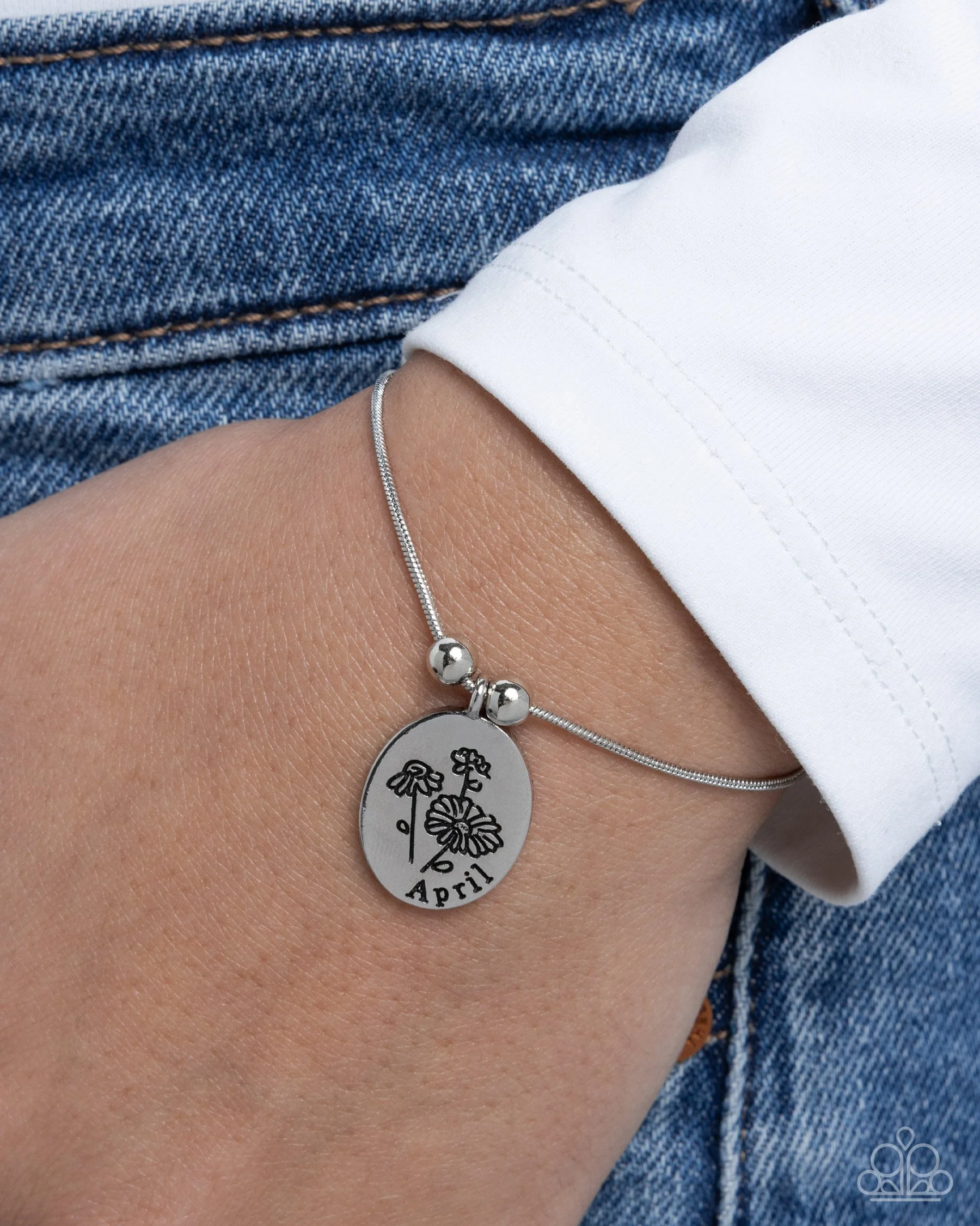 Personalized Bouquet - April-1.jpg