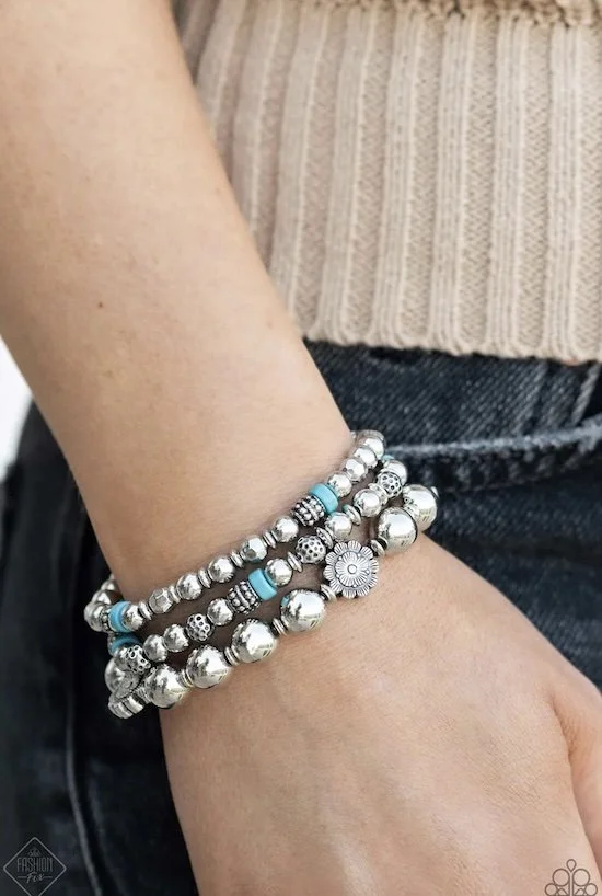 garden party passion blue bracelet FF.jpg