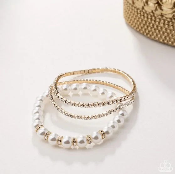 delicate debut big photo lop 1:26.jpg