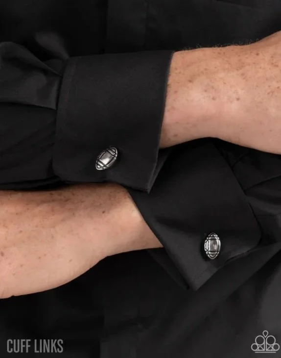 football framework men's cuff links (3) model CP.jpg