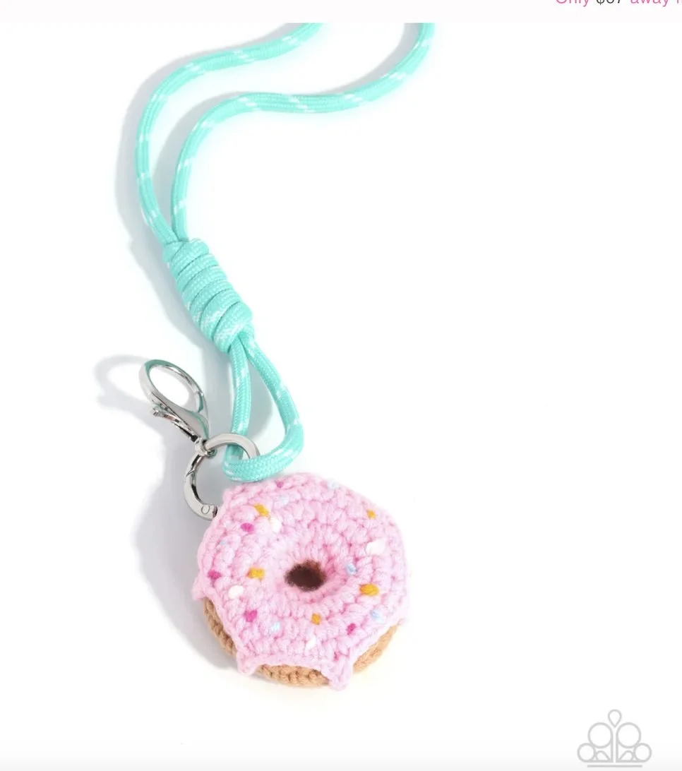 donut dynasty purpe charm (2) from bling it on CP.jpg