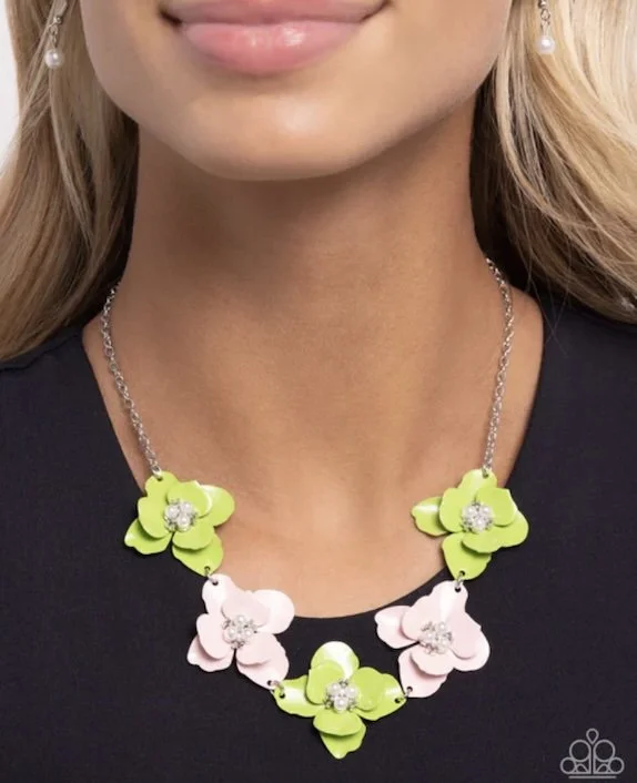 pastel pizzazz model necklace pink:green.jpg