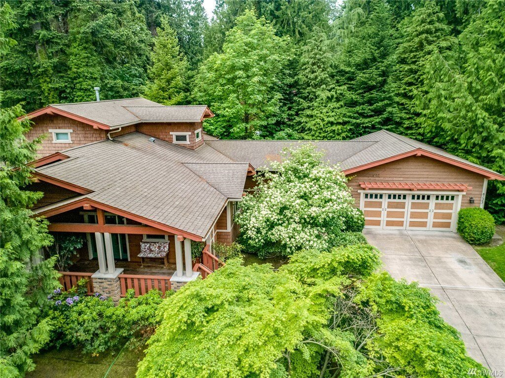 *Bainbridge Island | $1,050,000