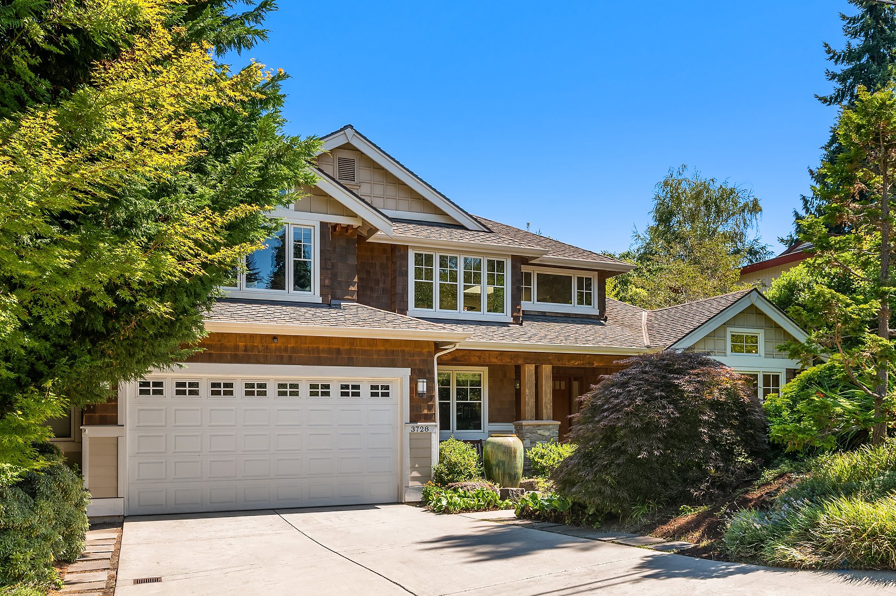 Mercer Island - $2,670,000