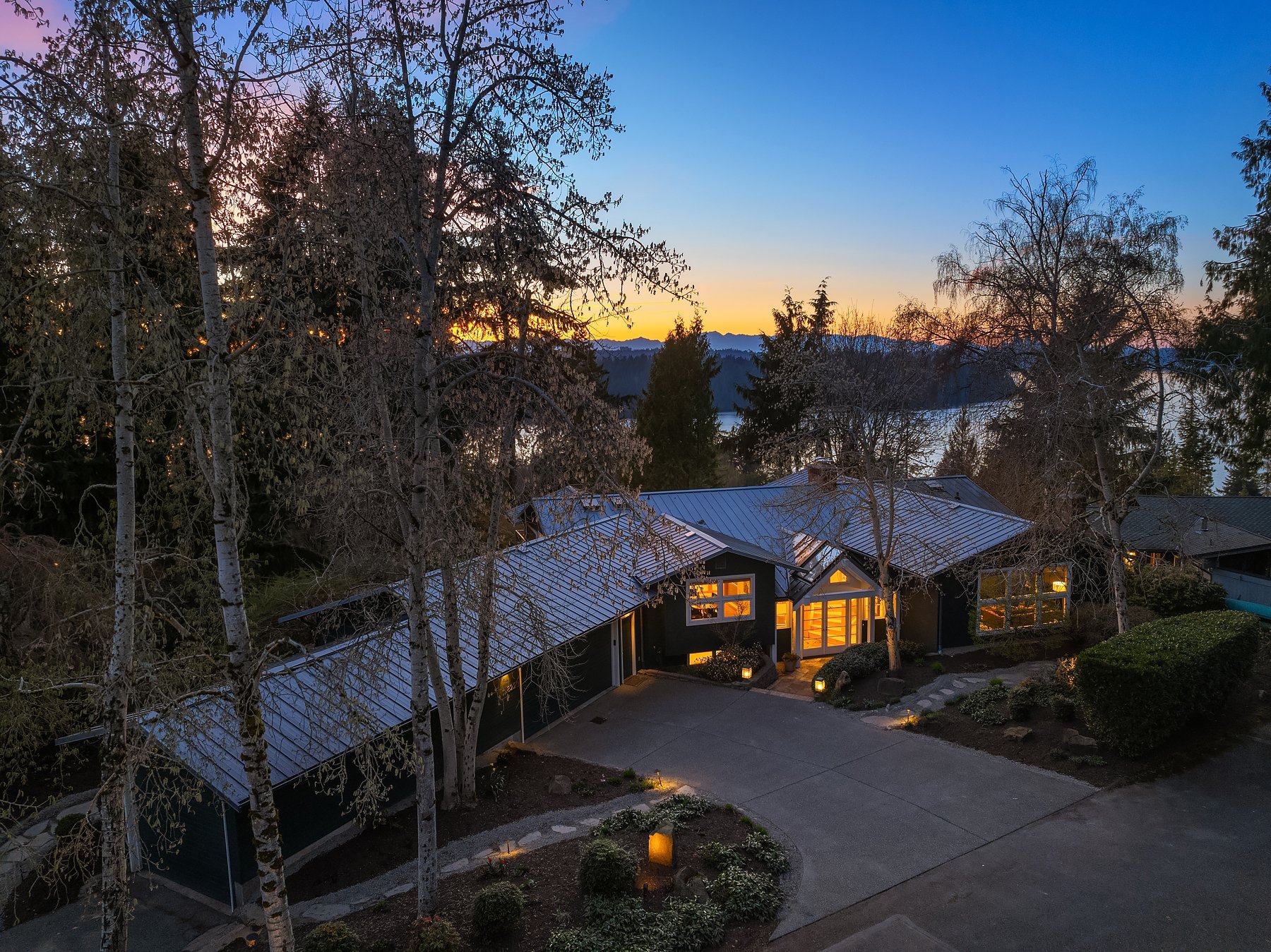 8220 SE 59th St, Mercer Island
