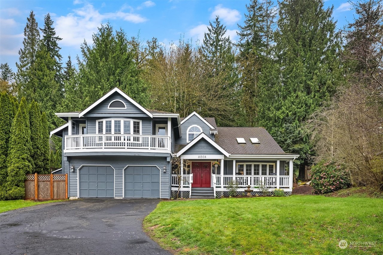 *Issaquah - $1,697,000