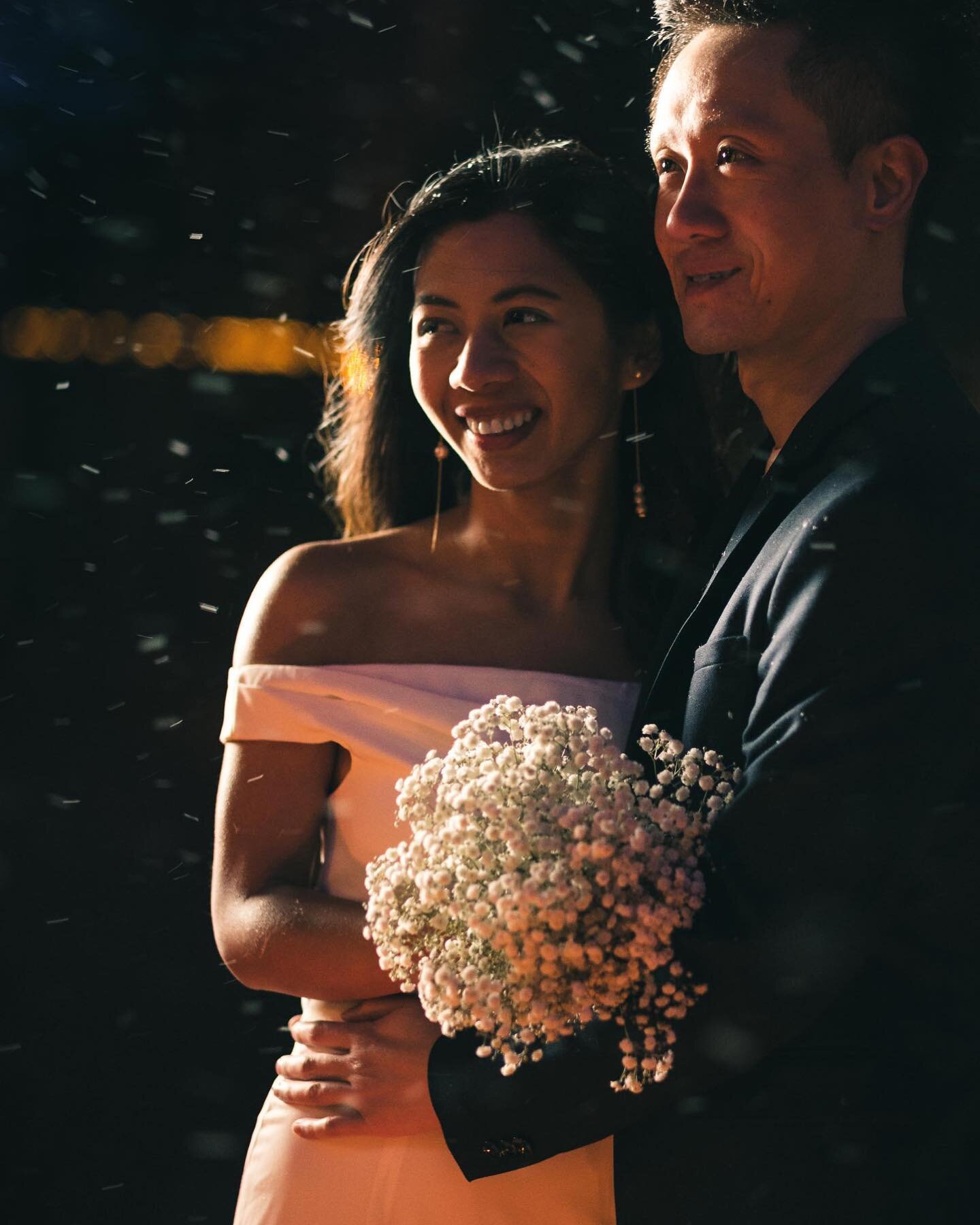 Unforgettable winter wedding is an ideal choice for the bold brides and grooms who don't let cold weather get in the way of celebrating their love. 

Contact us to plan your romantic proposal, elopement or vow-renewal ceremony in Lapland. Let's creat
