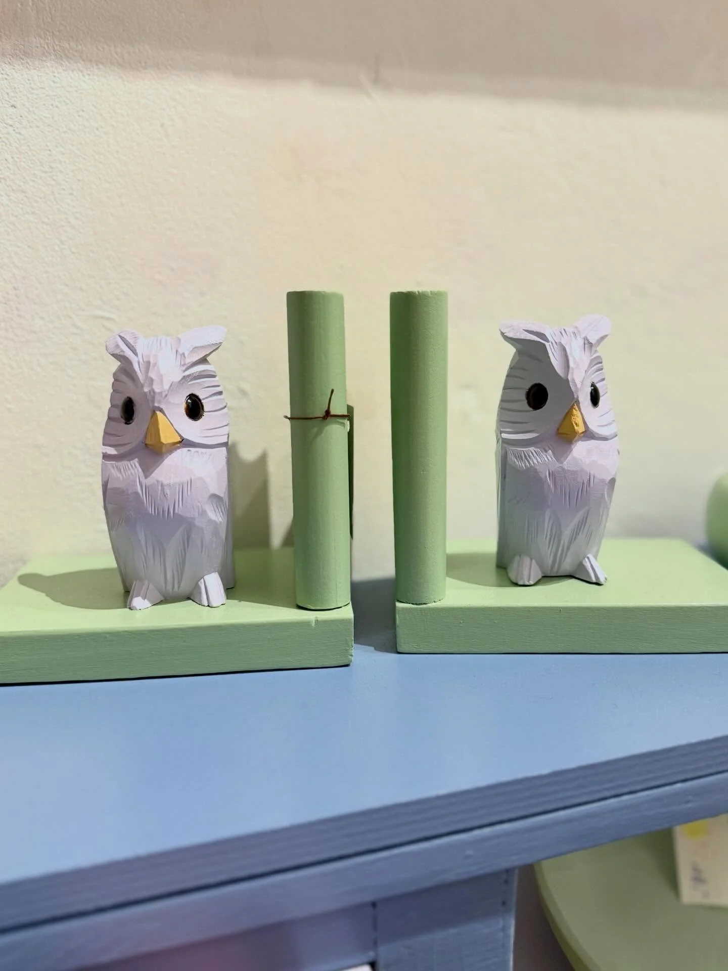 Nur noch bis Ende n&auml;chster Woche bei uns: @theory_of_transformation im #popupflur 

Open 13-19h 🩵🩷💛