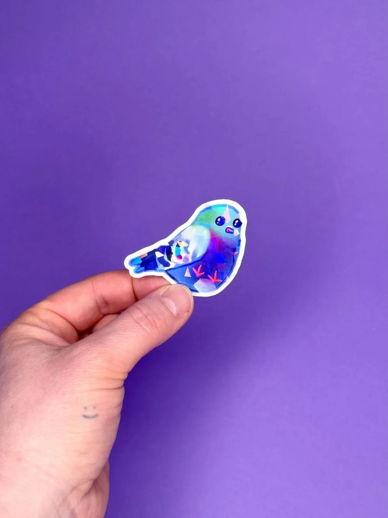 Wir sind aus der Osterpause zur&uuml;ck und heute von 13-19 Uhr f&uuml;r euch da✌🏼☀️

[ Sticker von @finallyfoundagoodusername ]

#sticker #taube