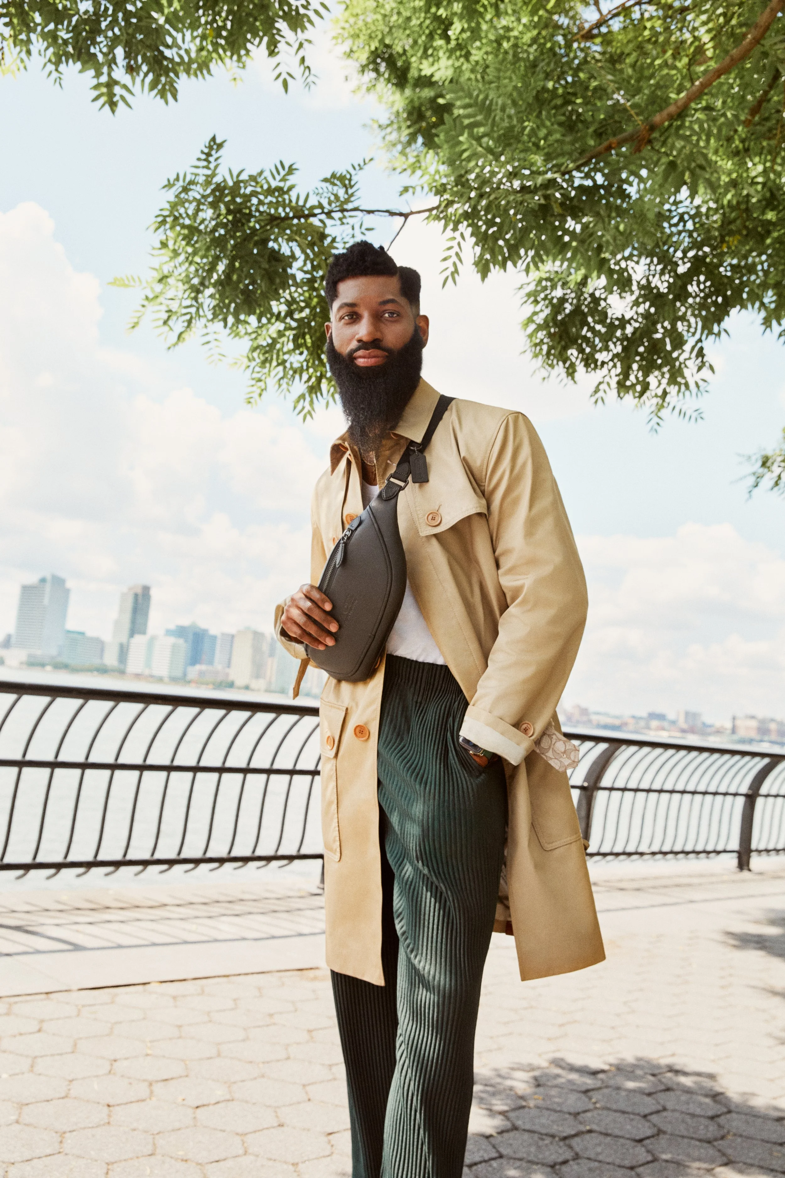  Photographer: Alessandro Simonetti  Talent: Allen Onyia and Maeve Reilly 