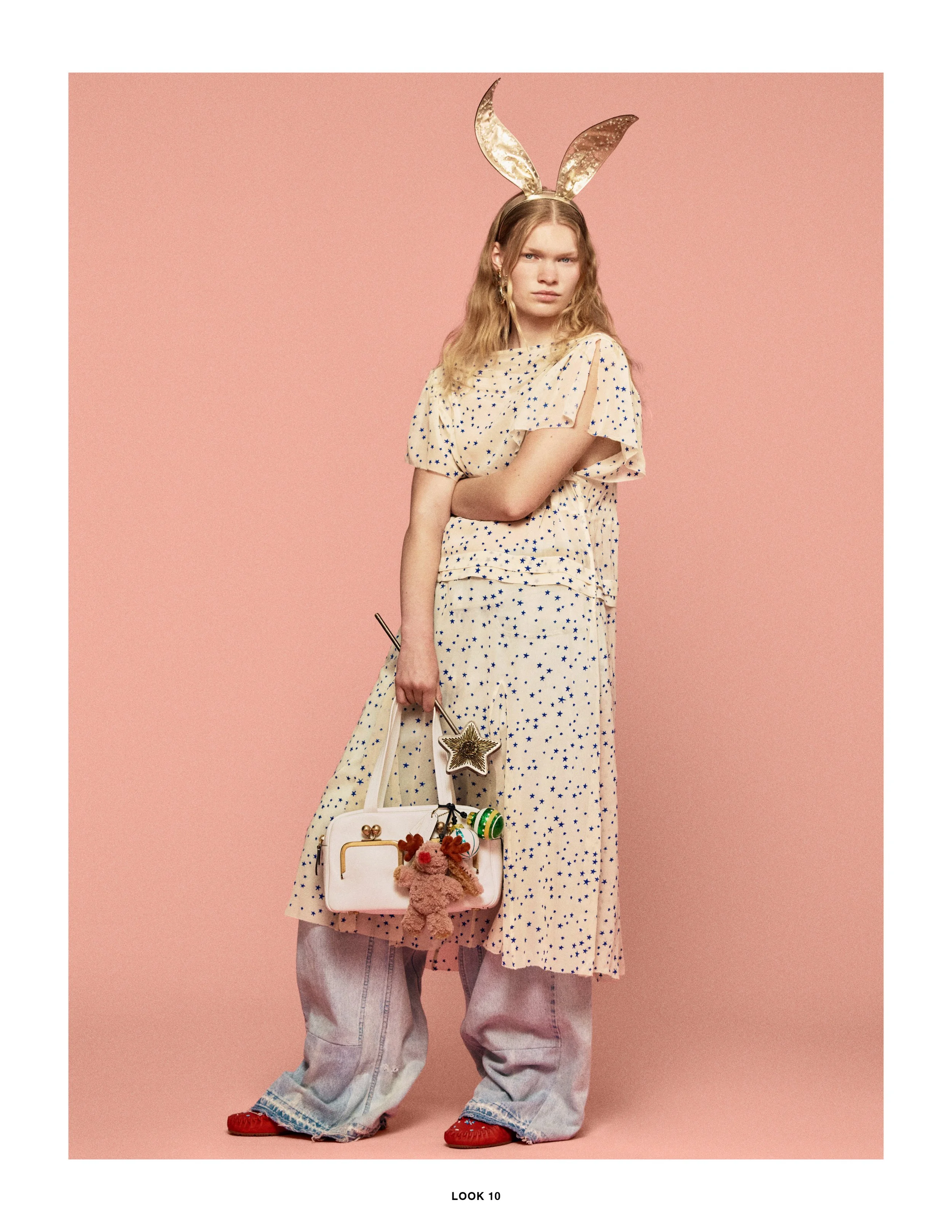 25PR94600 Winter 2025 Editorial Digital Lookbook_MECH17.jpg