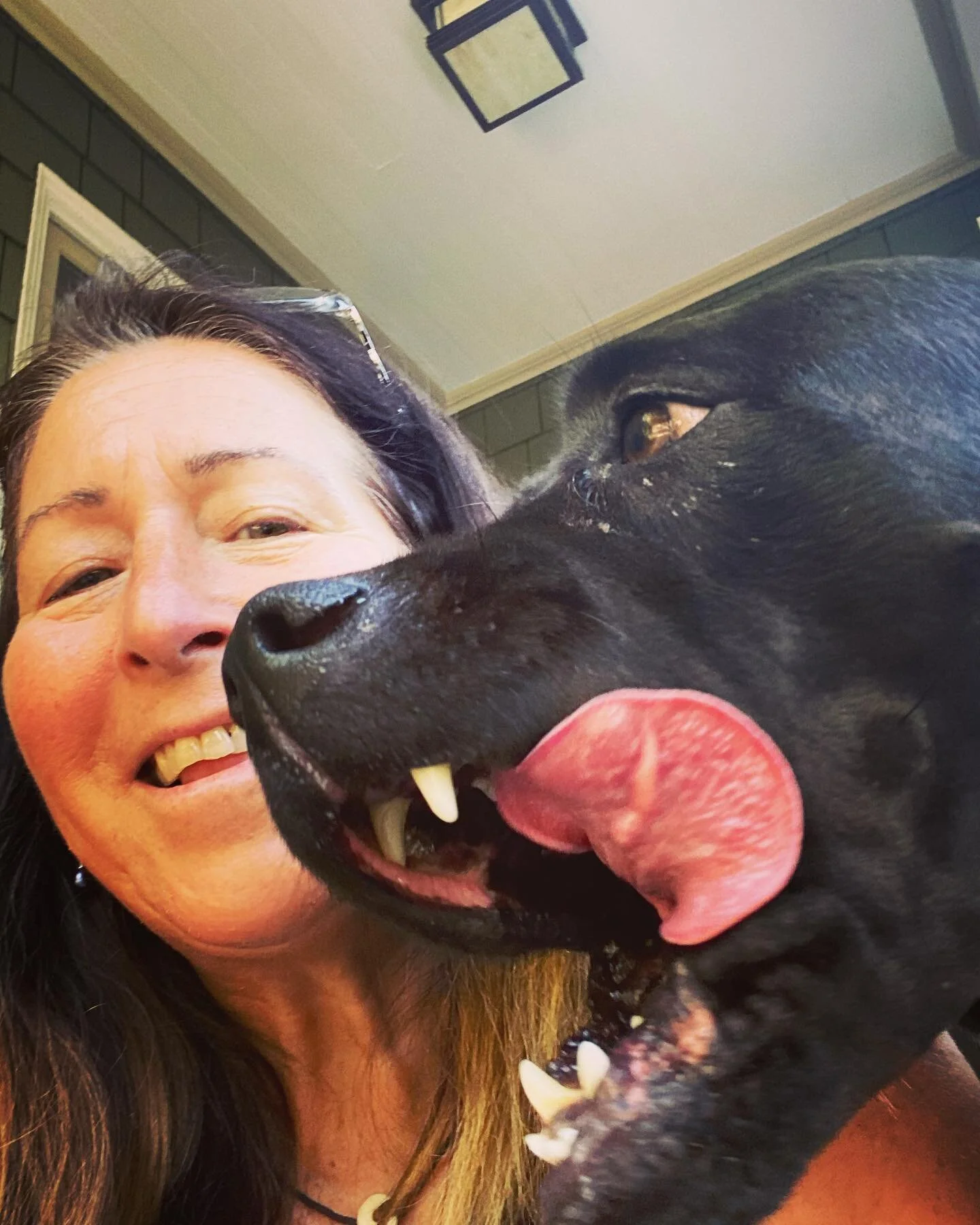 Hello from me and Turlock. And Turlock&rsquo;s tongue! 🤣🤣#selfiewithadog #turlock #tonguealishious #pawsup🐾 #pawsup4pets #blackdogs