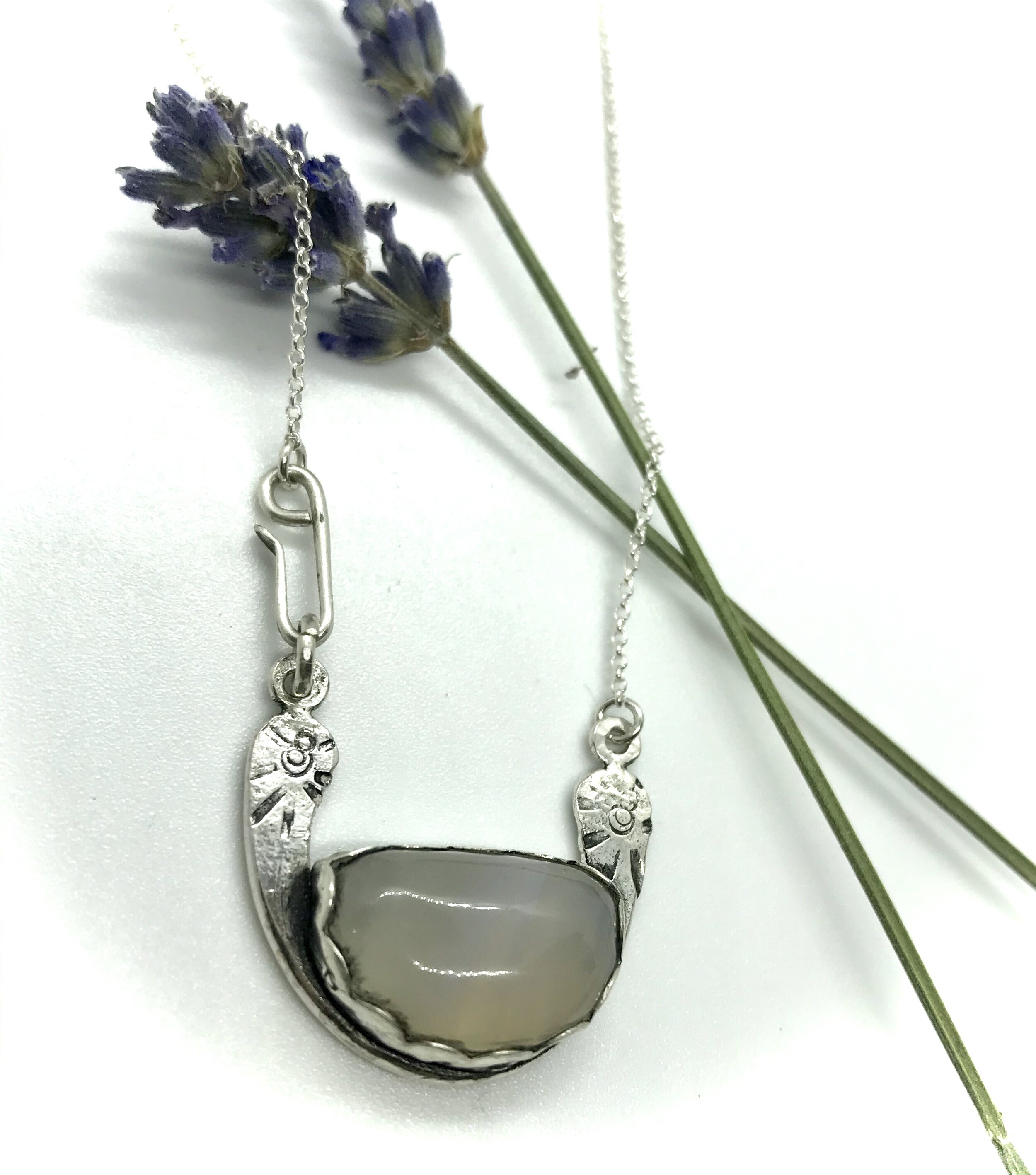 Open Lace Agate Necklace