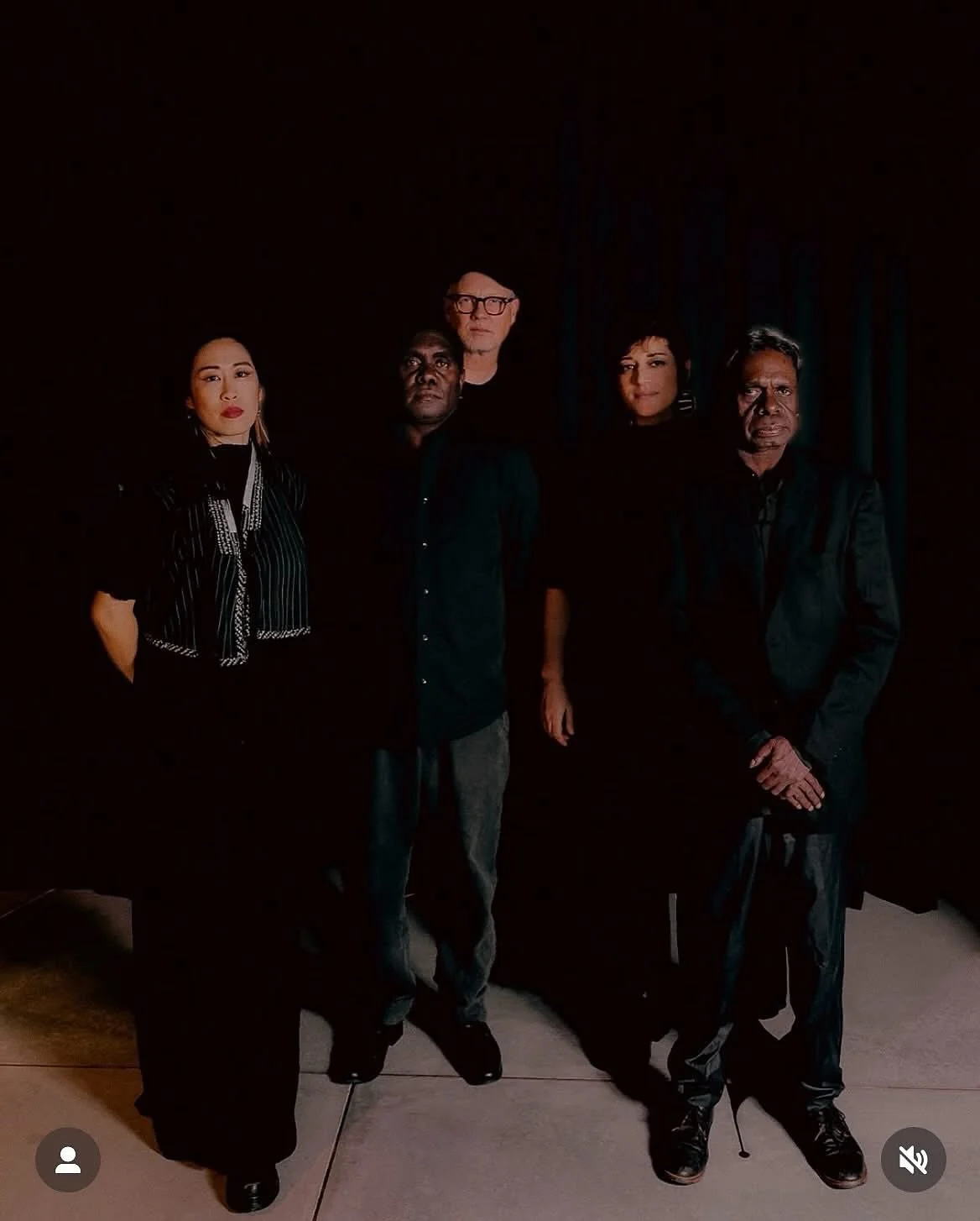 Thanks to @phoenixcentralpark for the thoughtful words and gorgeous pics of our @handtoearthmusic concert last week! 

It&rsquo;s such a honour to play with the special band in such an extraordinary space, and with the support of the excellent Phoeni