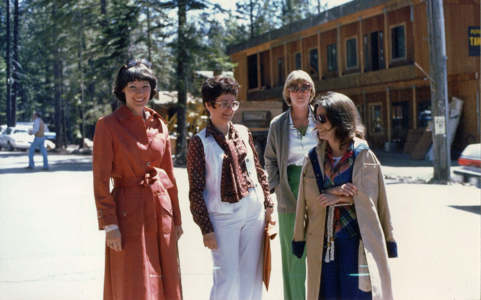 Maribeth Sturgeon, Diane Munkirs, Sanid Preston, and Nancy Ayers (left to right)