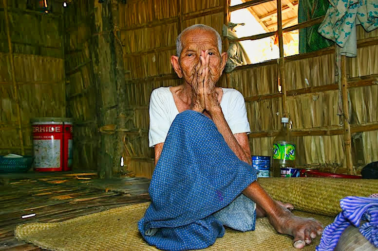 Cambodia.elderly.1.jpg