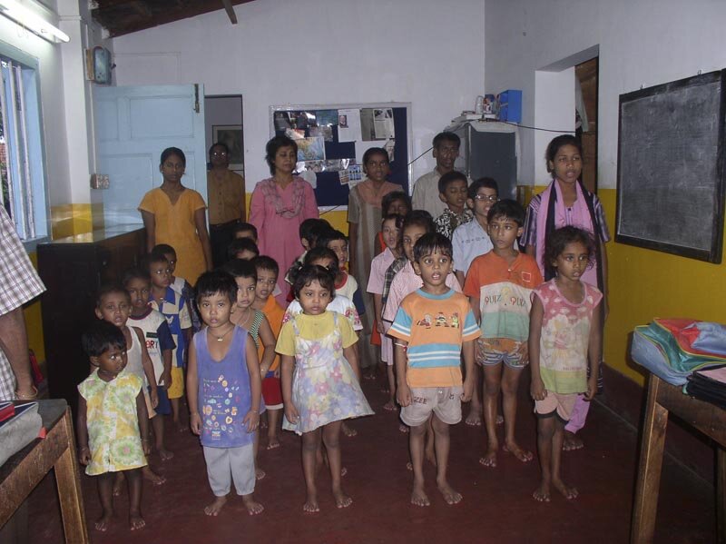 54children.new_.light_.shelter.jpg