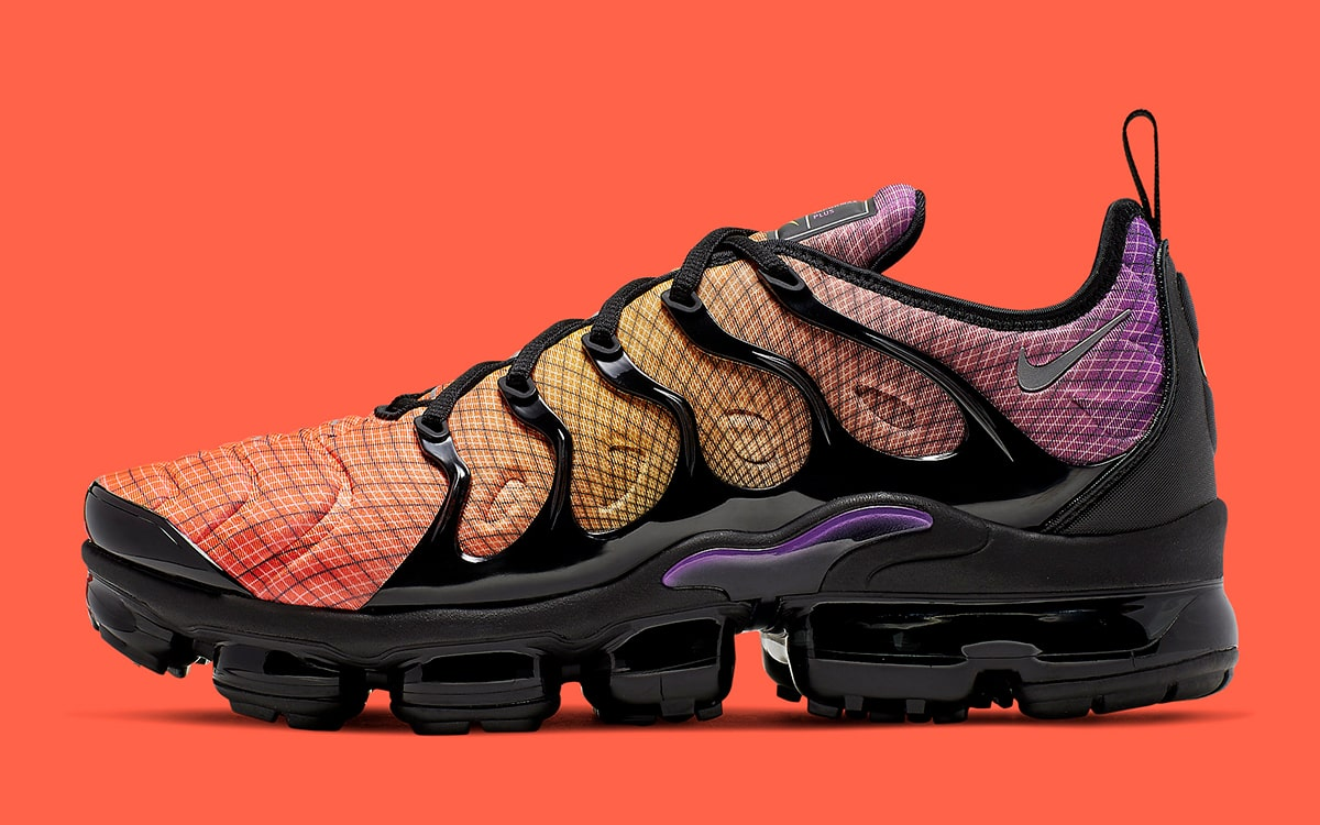 nike vapormax 50 off