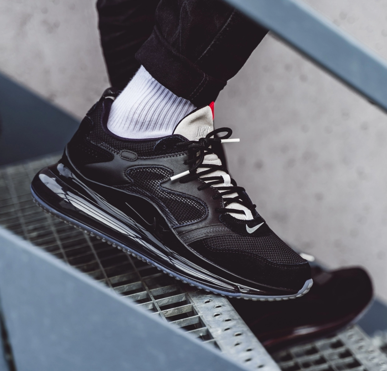 nike air max obj 720 black