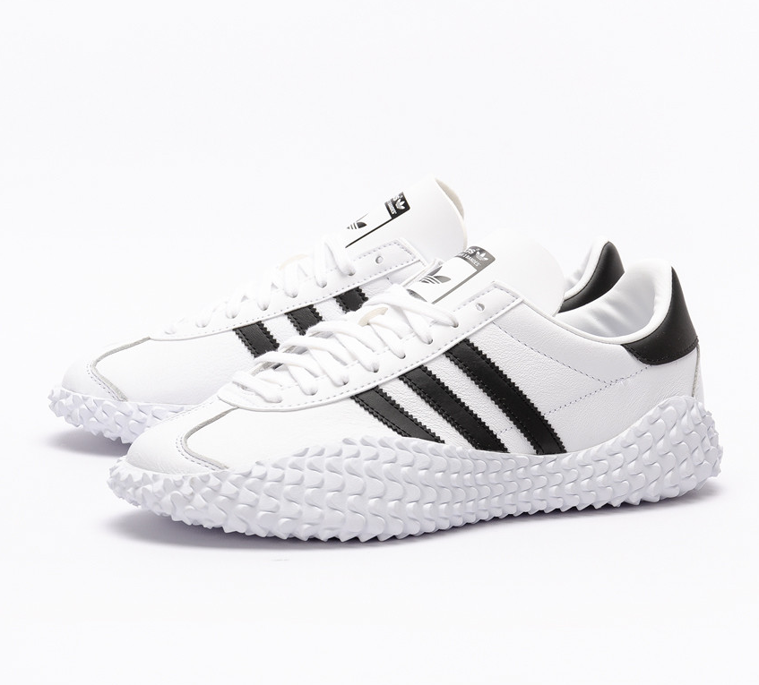 adidas kamanda country white