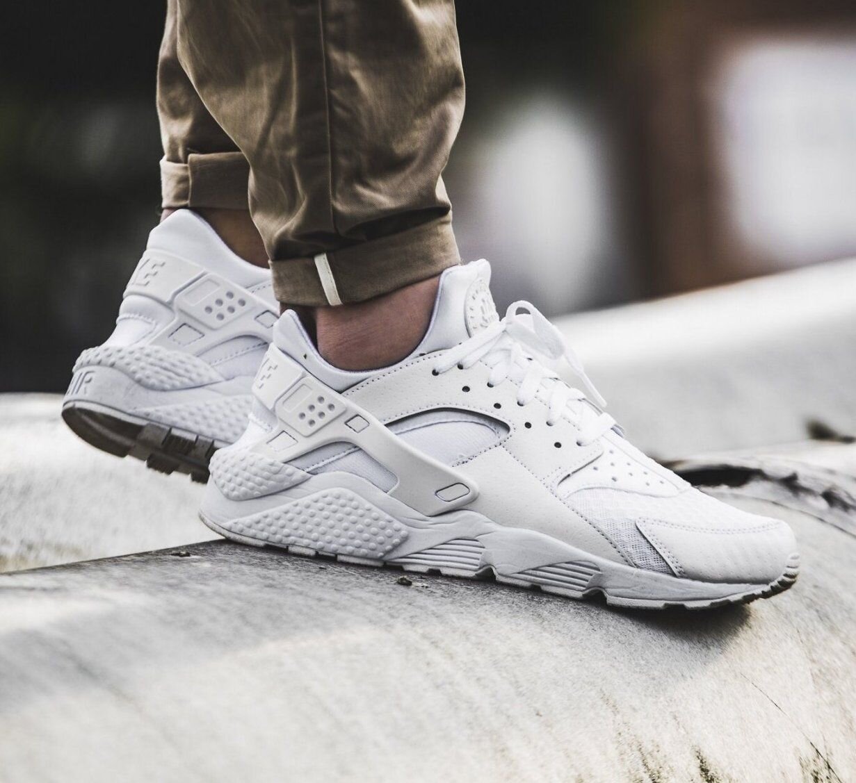 nike huarache run white