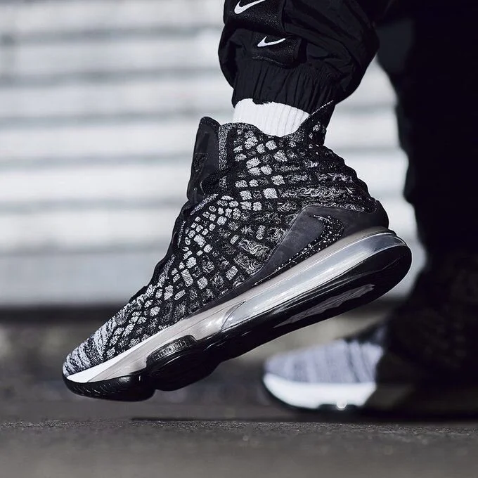 lebron 15 oreo